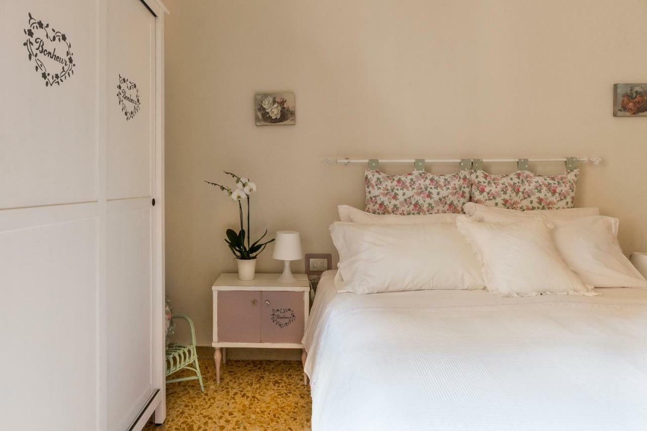 Casa Laura Apartment ฟลอเรนซ์ ภายนอก รูปภาพ
