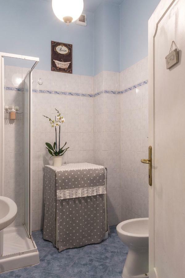 Casa Laura Apartment ฟลอเรนซ์ ภายนอก รูปภาพ